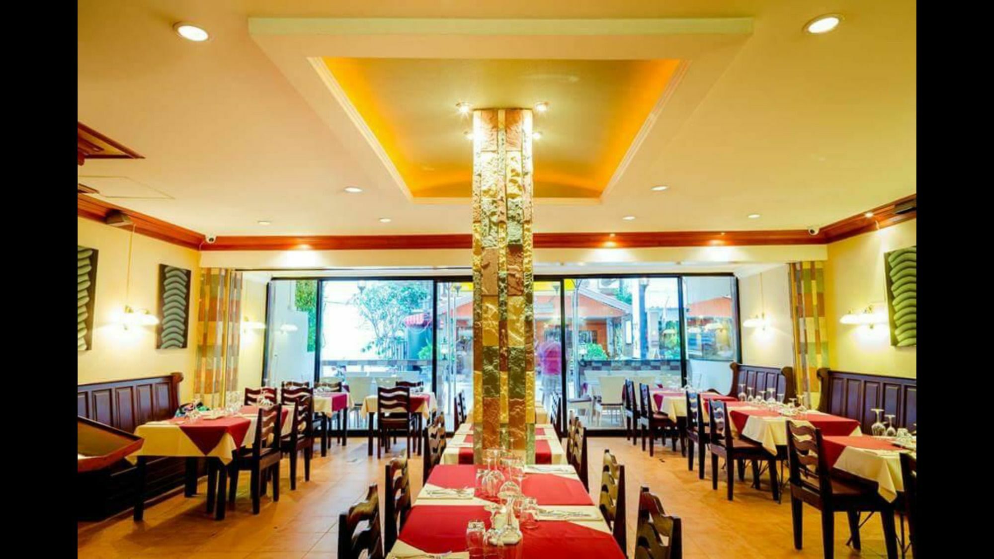 Avenue Beach Hotel Jomtien Beach Eksteriør billede